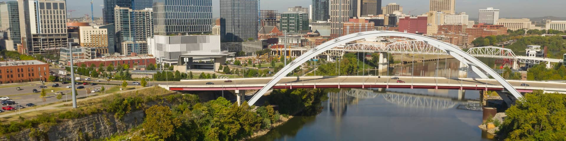 Historic Arch Bridge Carries Traffic over the Cumerland River next to Nashville