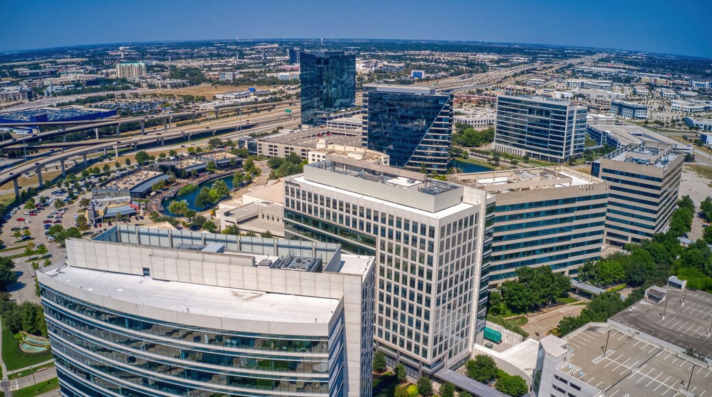 Legacy Town Center North