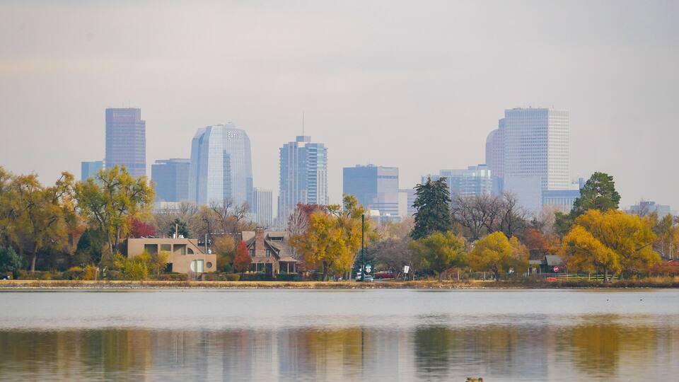 Denver city skyline from across Sloans Lake