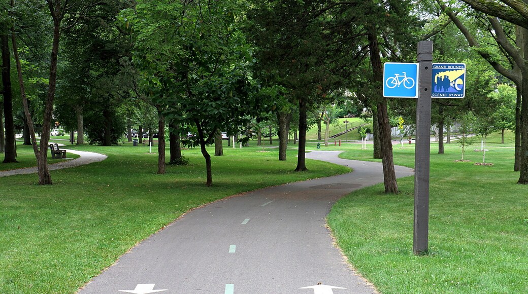 Bike Trail in Dean Parkway, Minneapolis, Minnesota