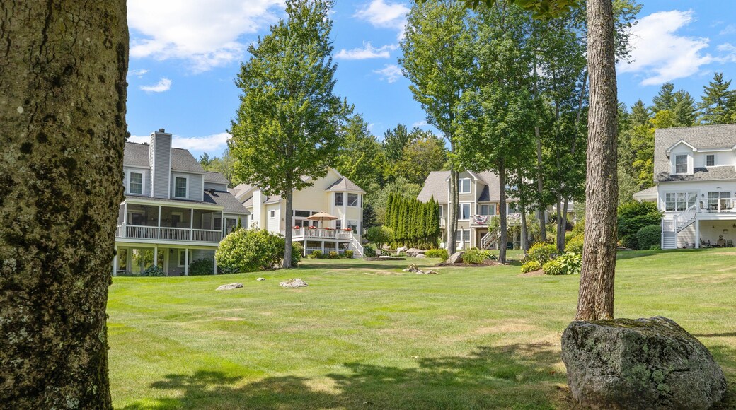 Houses with a garden in South Down Shores, Laconia, New Hampshire
