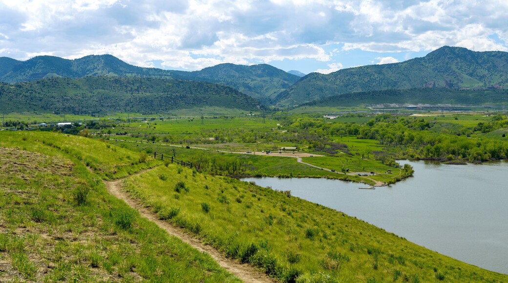 Bear Creek Lake - A panoramic Spring view of a biking trail winding at side of Mt. Carbon, overlooking Bear Creek Lake. Bear Creek Lake Park, Denver-Lakewood, Colorado, USA.