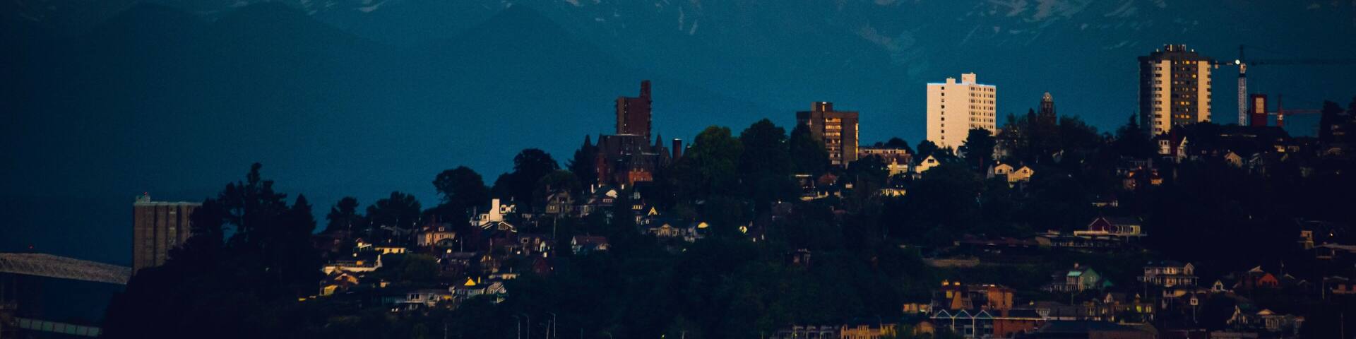 Moon rising over Mt Rainier viewed from Point Ruston in Tacoma Washington