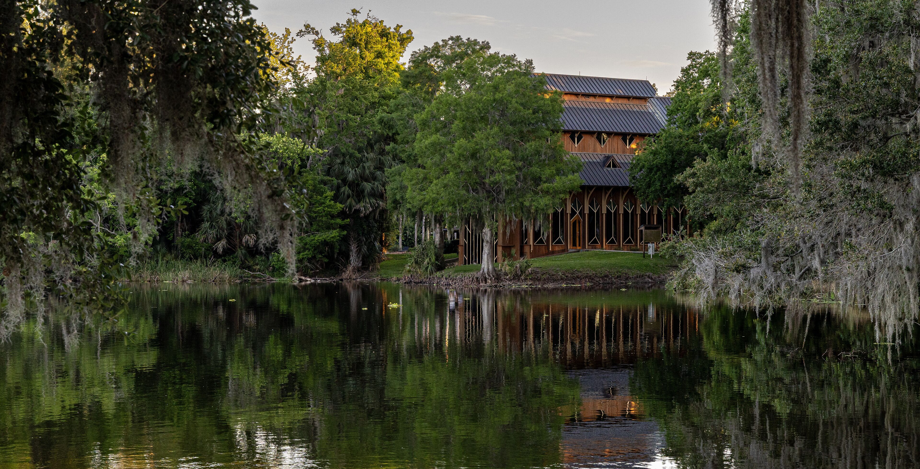 Photo of Lake Alice and a portion of the Baughman Center on the campus of the University of Florida in Gainesville