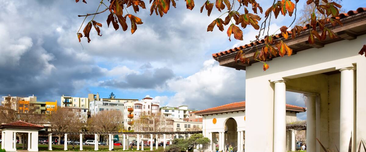 Oakland Lake Merritt pergola, built in 1913 and restored in 2007. Framed by colorful leaves