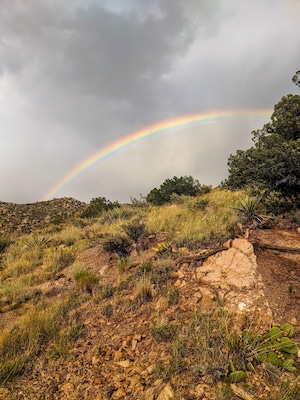 Always go on the #adventure 🌈
When we set out for this hike it was pouring rain and less than 2 hours until sunset. There was at least a 50-50 chance that we would end our hike cold, wet, and in the dark. I guess we got lucky 😉✨
