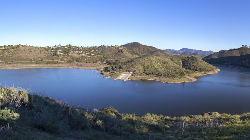 Lake Hodges Panoramic Landscape From Fletcher Point in San Dieguito River Park. Beautiful Southern California Winter Day Hiking