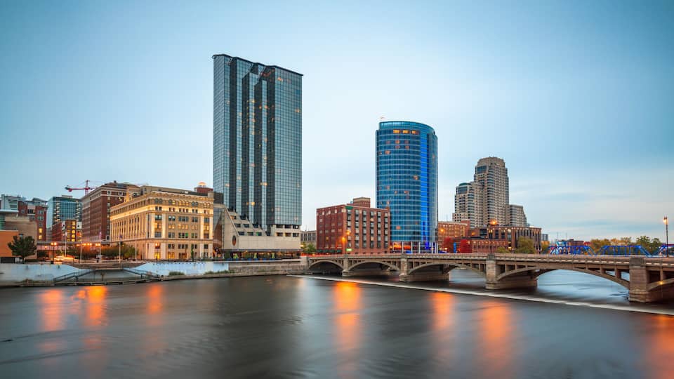 Grand Rapids, Michigan, USA downtown skyline on the Grand River
