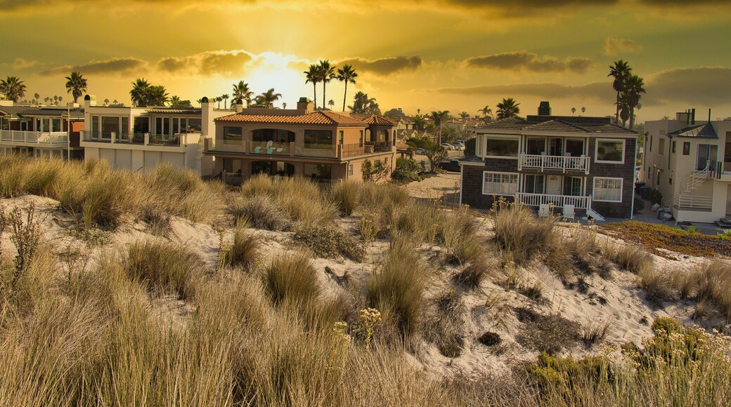 Oxnard Shores