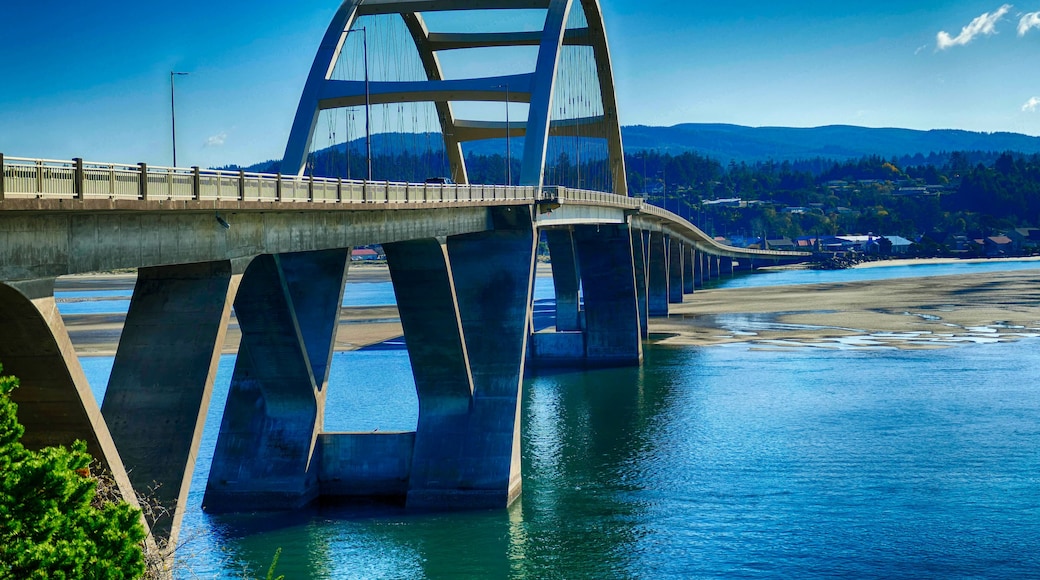 Bridge across Alsea River in Waldport