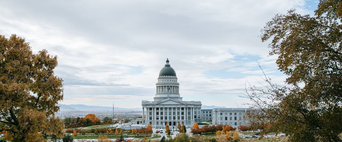 Capitol Hill featuring heritage architecture, landscape views and an administrative buidling