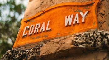 sign avenue street coral way miami