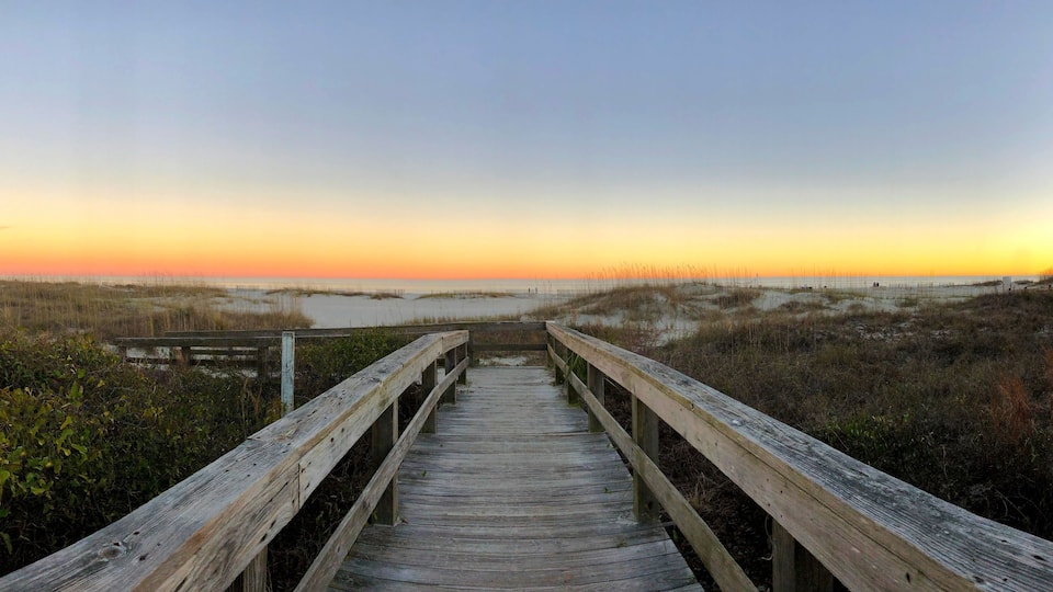 wide sunset beach view