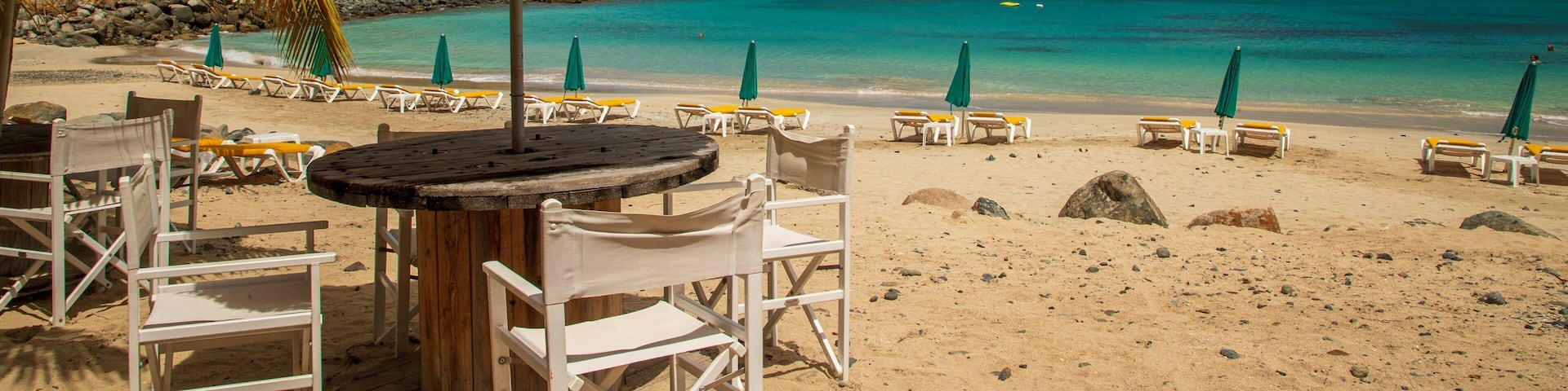 Friars\' Bay Beach featuring general coastal views, tropical scenes and a beach