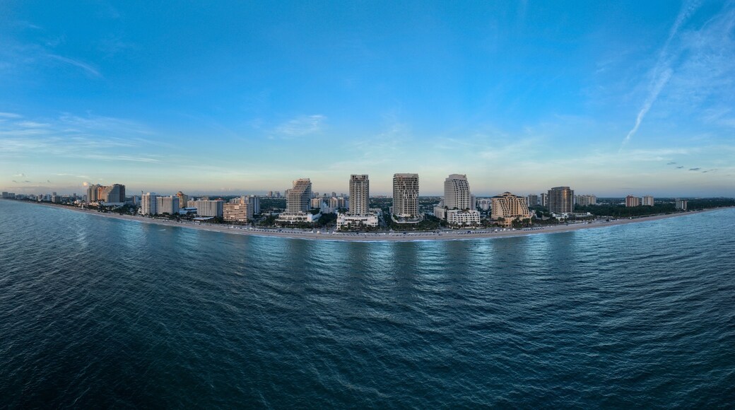 勞德代爾堡中部