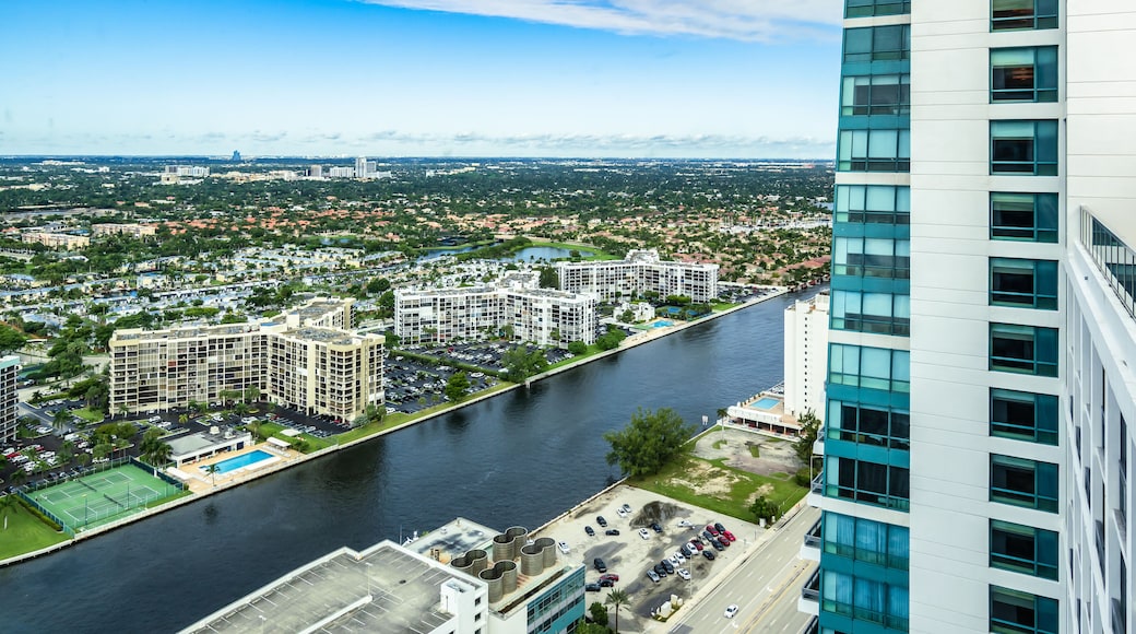 Pantai Pusat Hollywood Selatan