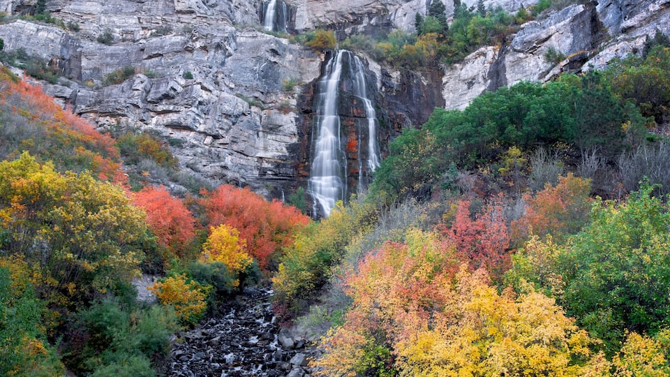 Scenic Bridal Veil falls at Provo Canyon in Utah during autumn time