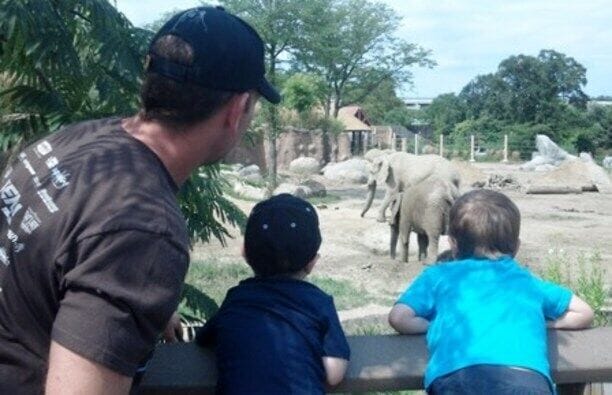 The kids loved to walk the zoo. The main attraction for them were the elephants. This zoo is a perfect size - enough to see and not overcrowded. 