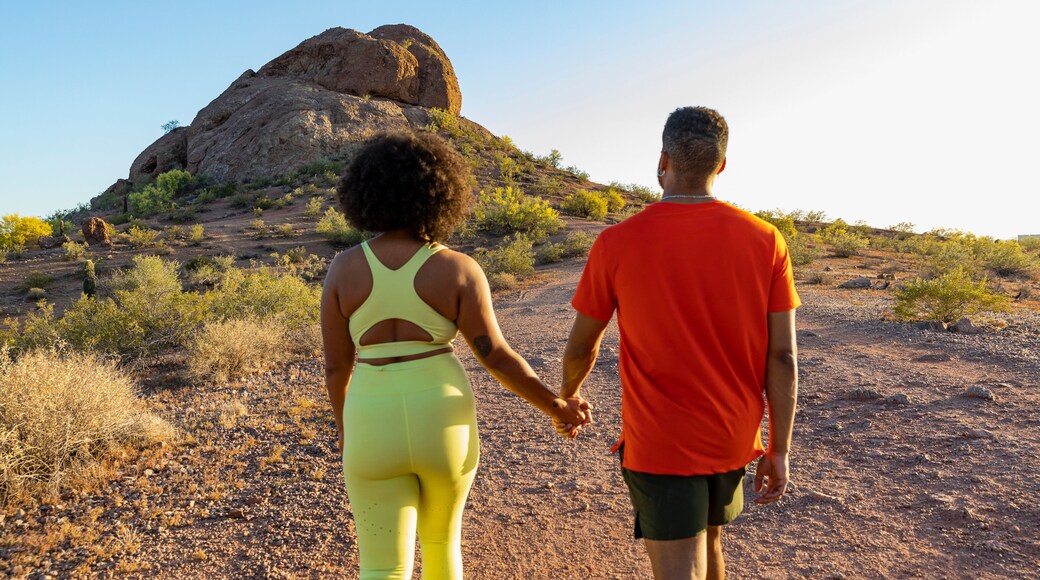 Carefree Rolling Hills