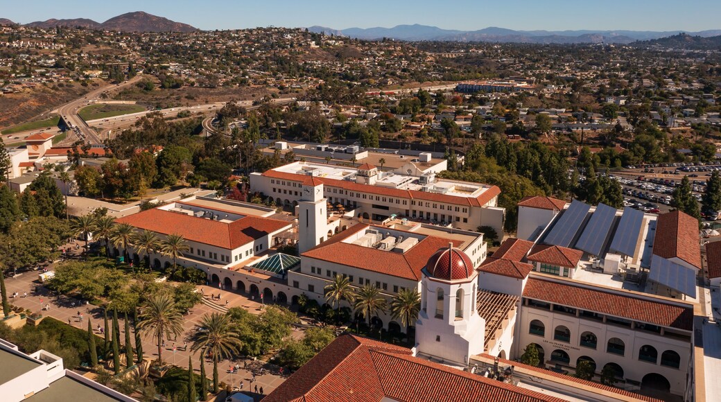 SDSU Campus. San Diego State University college campus