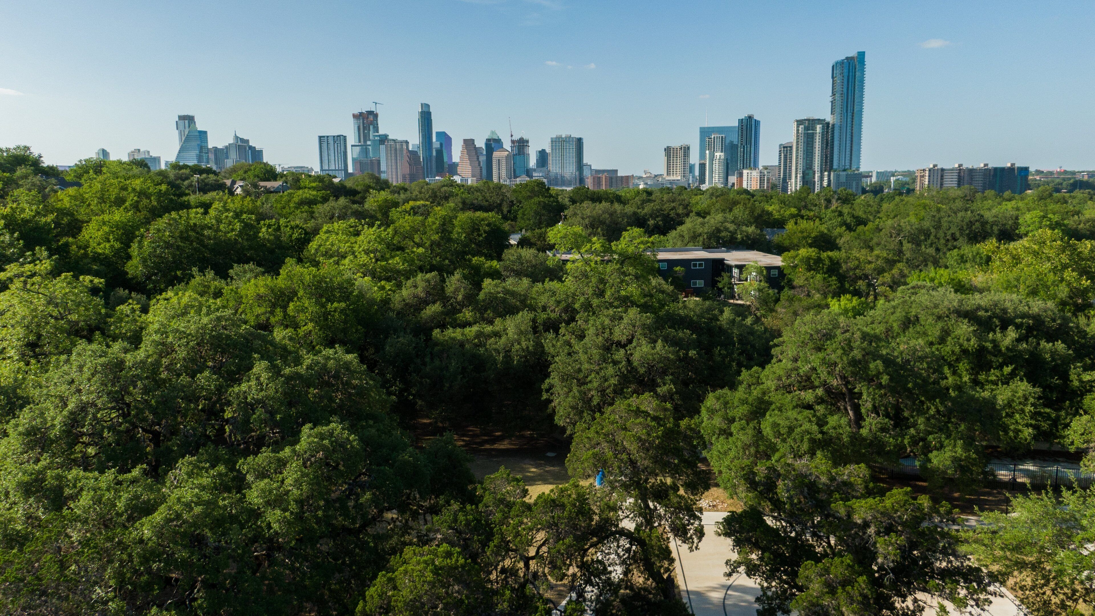 Travis Heights featuring a city and landscape views