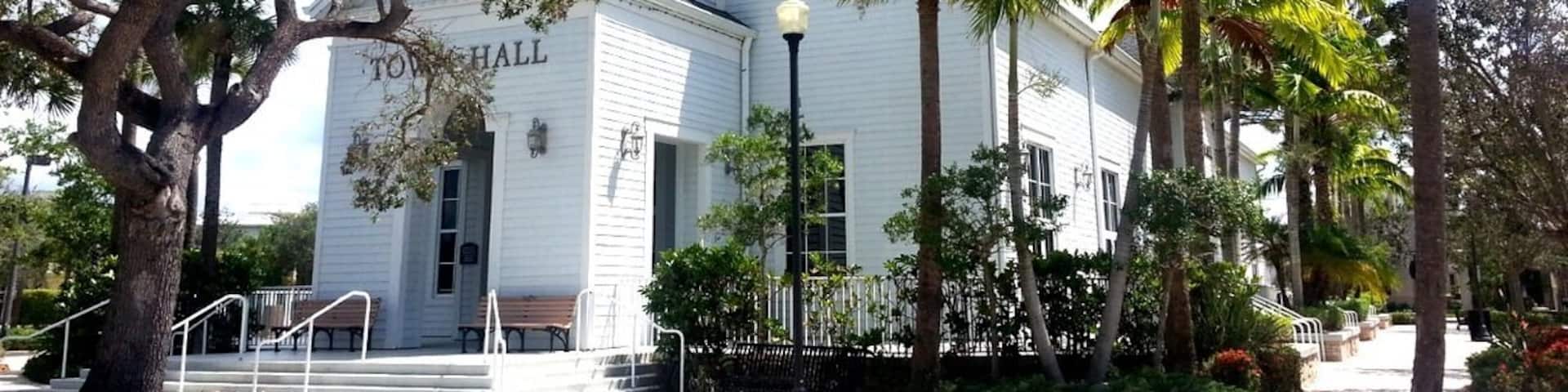 The town hall center at Tradition