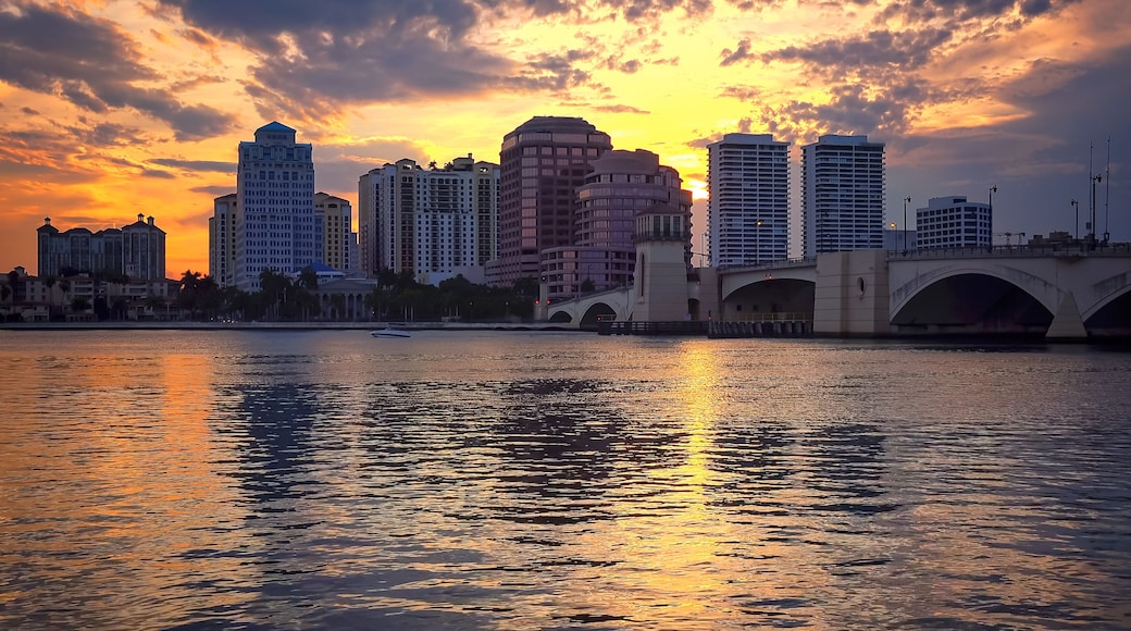 West Palm Beach, Florida City Skyline at Sunset