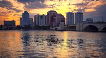 Villages of Palm Beach Lakes