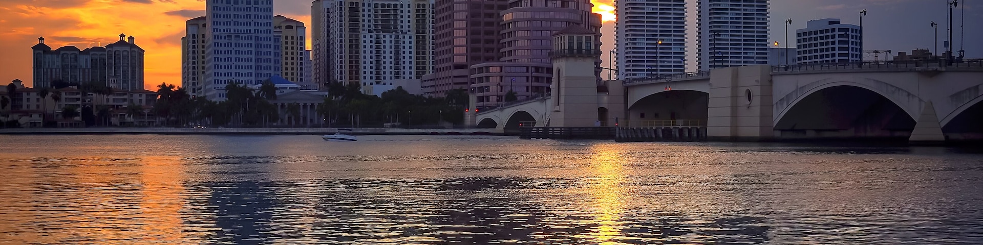 West Palm Beach, Florida City Skyline at Sunset