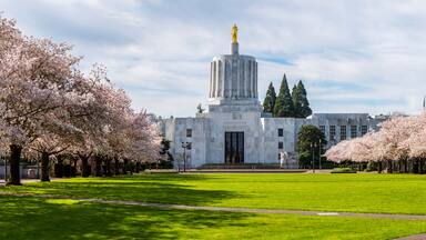 Oregon State Capital Building in spring