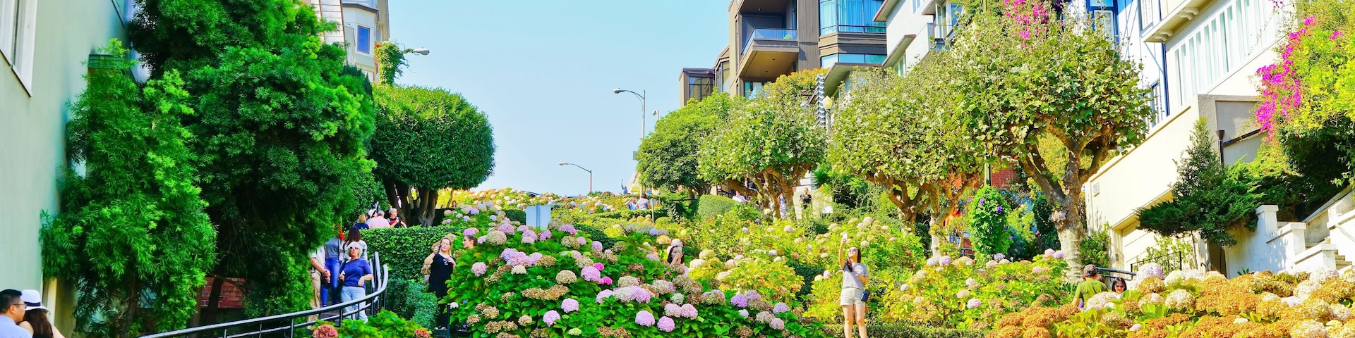 View of Lombard Street with lots of tourists visiting in San Francisco.
