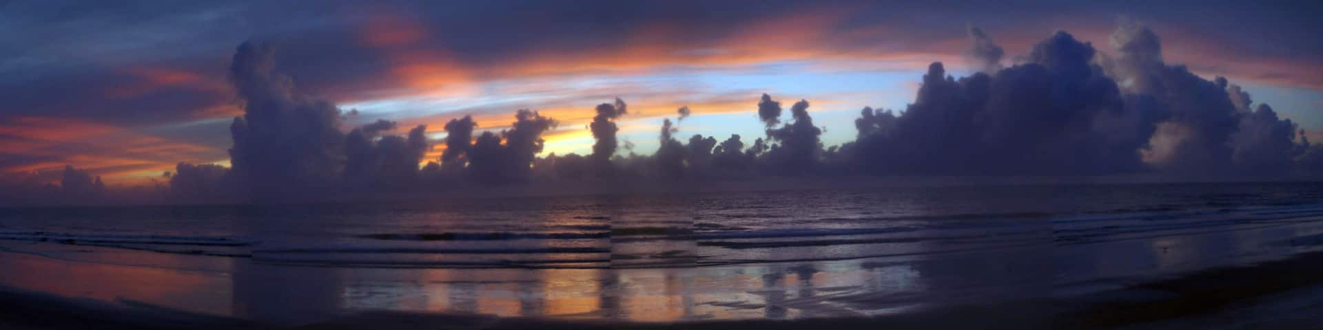 Sunrise during an Atlantic thunderstorm
#trovember