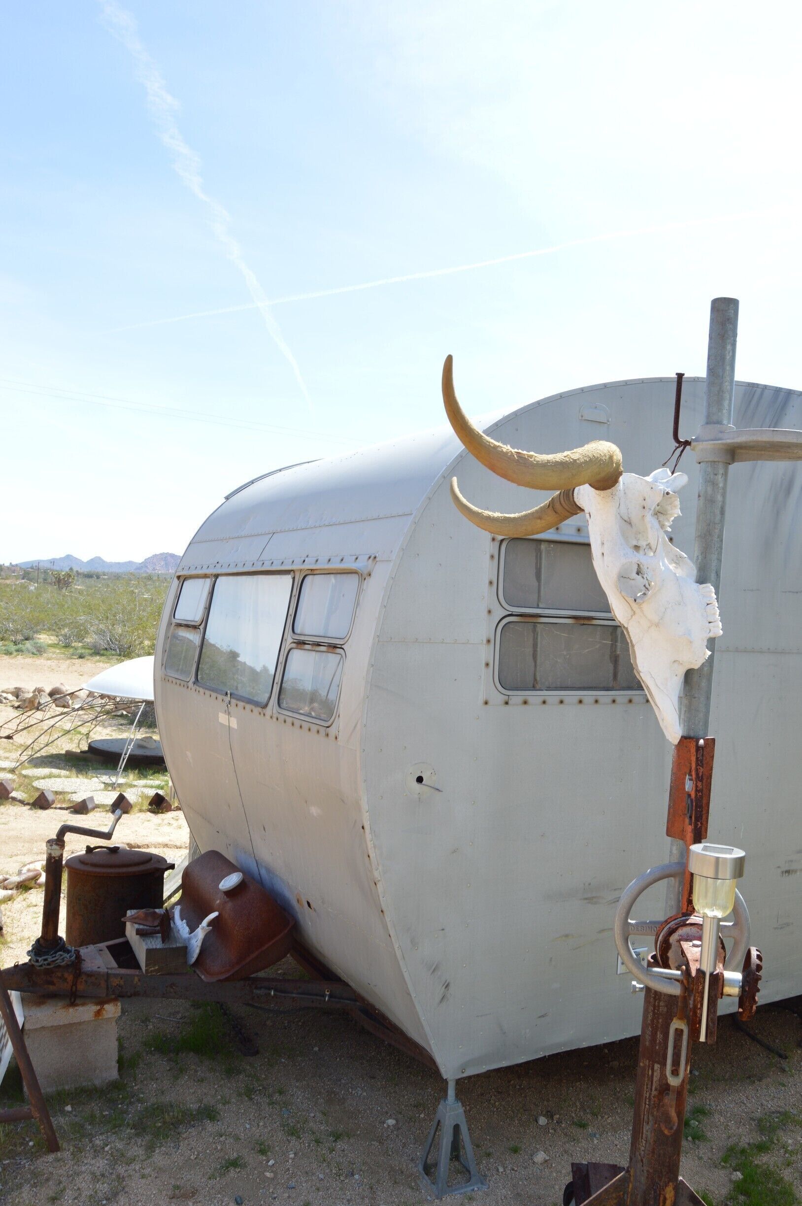 another amazing find. So many interesting sculptures