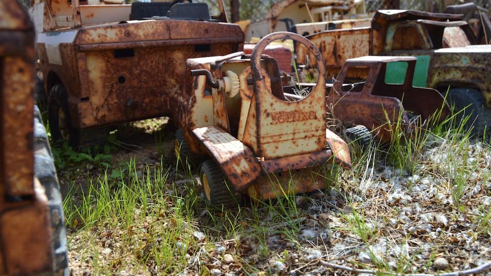 Amazing sculptures at home and gallery of Artist Bobby Furst. Thank you for hosting our class