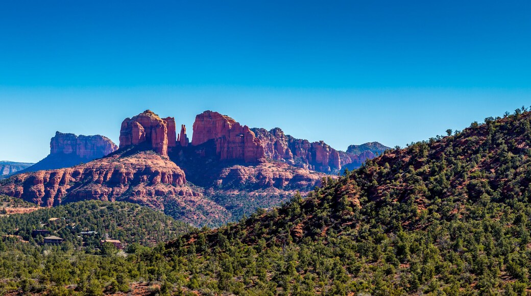 Sedona and Oak Creek landscapes.