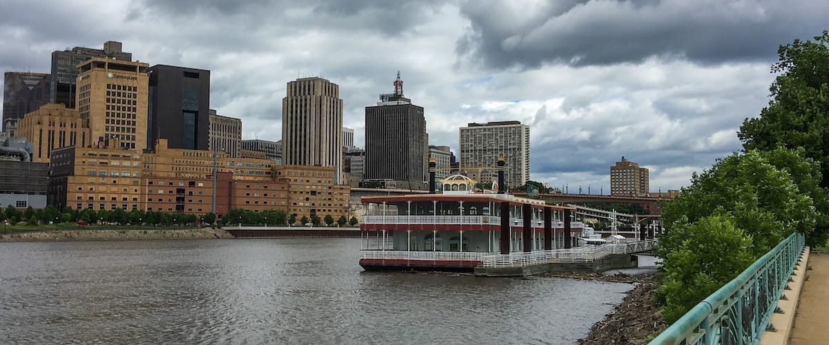 Beautiful park where you can take a boat ride up and down the Mississippi River. 
#StPaul
#MississippiRiver
#riverboat
#HarrietIsland
