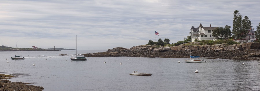 Ram Island Lighthouse at Ocean point in Boothbay harbor Maine. Damariscotta river is to the east.; Shutterstock ID 220718821; Purchase Order: -