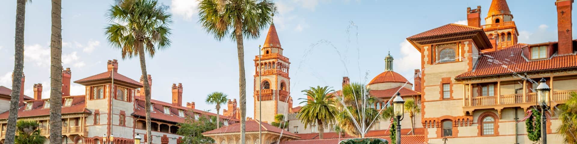Downtown Historic District which includes heritage architecture and a fountain