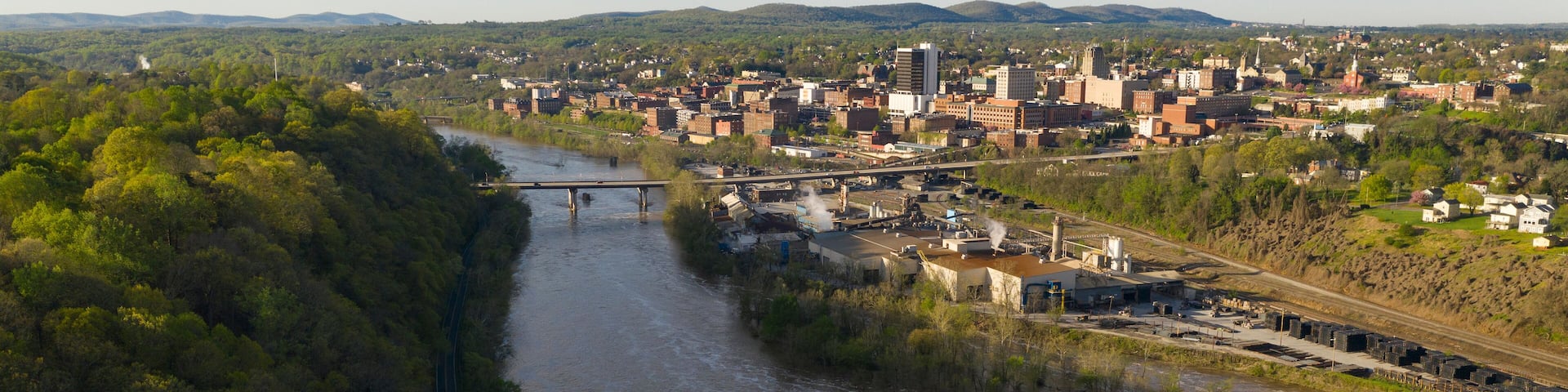 The Rising Sun Begins To Light Up Downtown Lynchburg Virginia