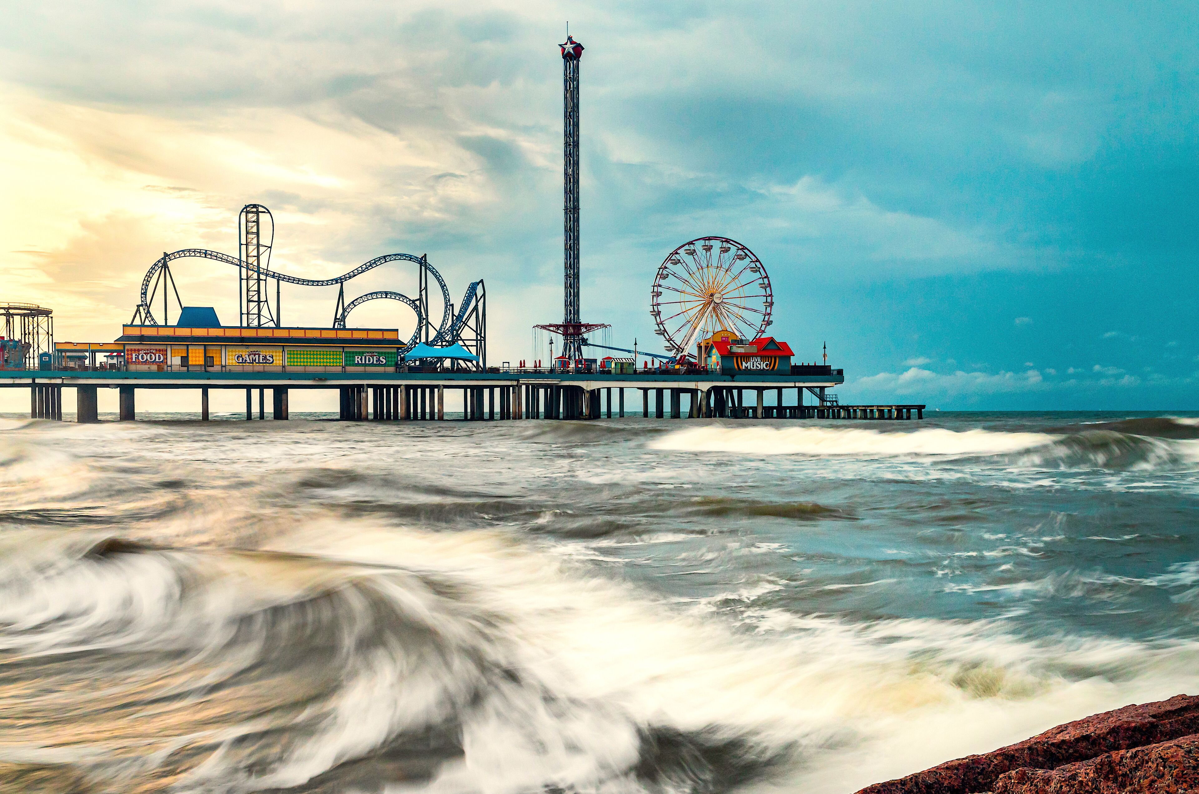 Pleasure Island Galveston Tx