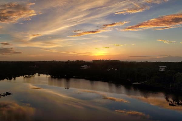 Sunrise at Deer Lake - Seacrest Beach FL, Shutterstock ID 1063492796, Purchase Order: Wave 0 First Batch, Order Number: , Client/Licensee: Hotels.com / BEX, Other: Mixed Budget