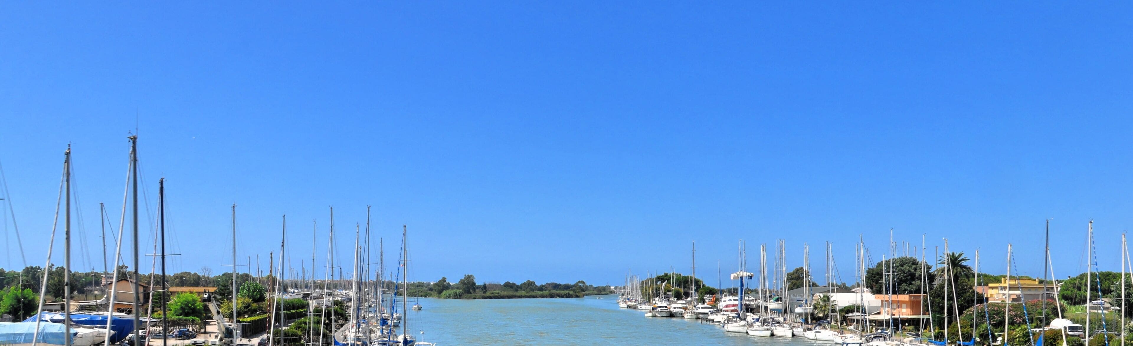 Lido di Ostia Fiume Tiber -Ponte della Scafa-