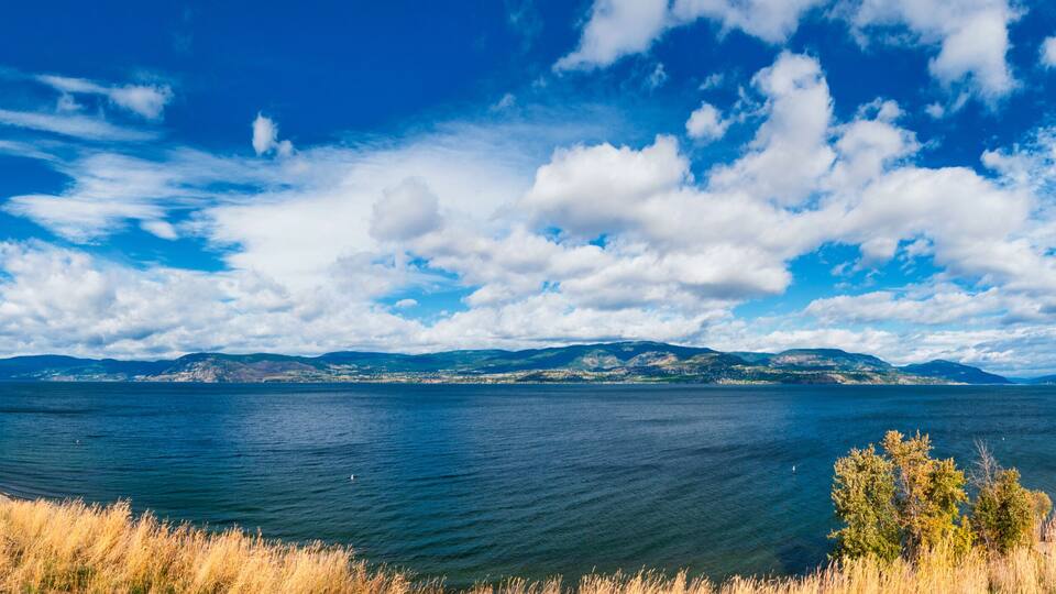 Kelowna Okanagan lake