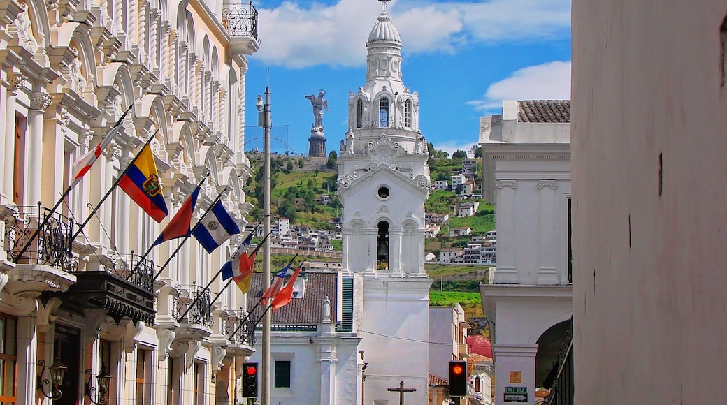 Distrik Metropolitan Quito