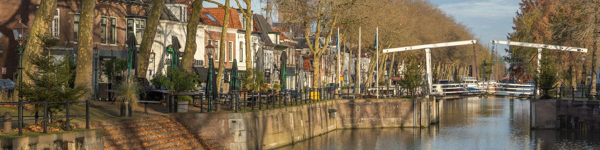 Drawbridge at the Oude Sluis at Vreeswijk in Nieuwegein. Vreeswijk is a former village and municipality in the Dutch province of Utrecht.