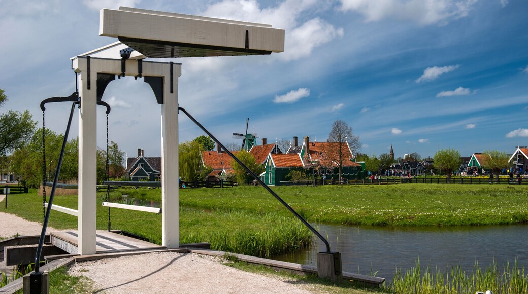 Nuenen-Gerwen en Nederwetten