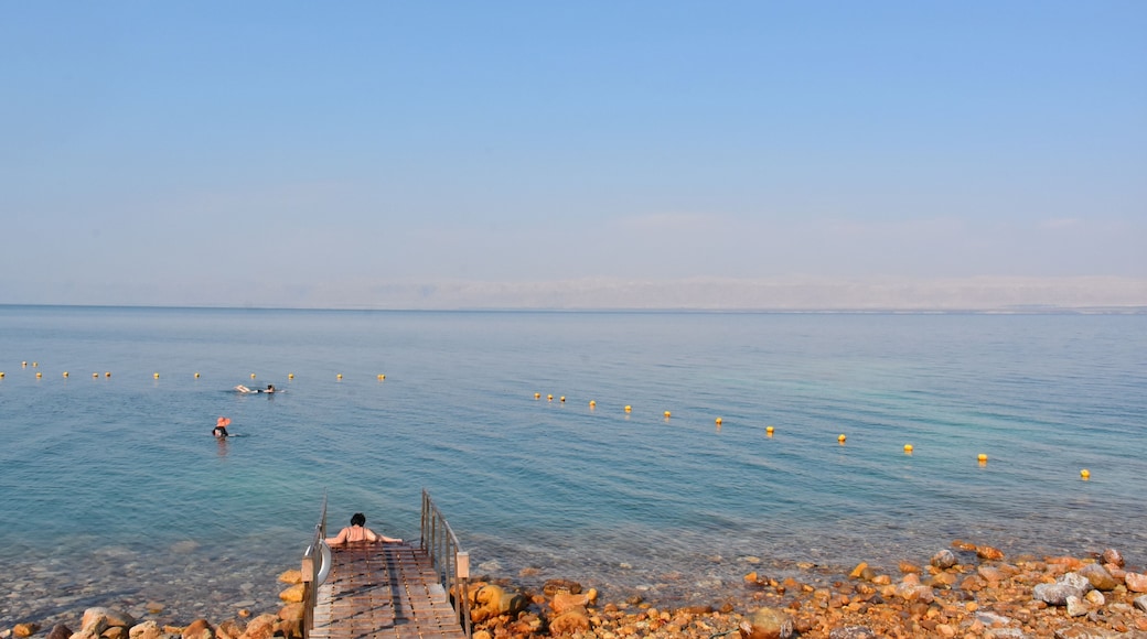 Our amazing trip to Jordan finished at the lowest place below sea level on the planet at the dead sea. The weather was hot but be warned if you have cuts/scratches etc on your body a dip will sting! the buoyancy is unbelievable! Also you do have to put up with a lot of flies in and around the Dead Sea region.