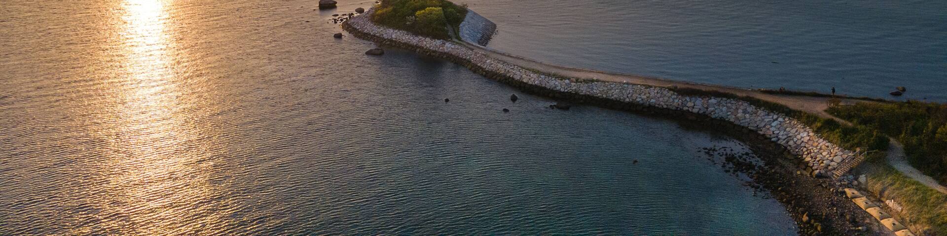 Sunset over the Knob, Woods Hole