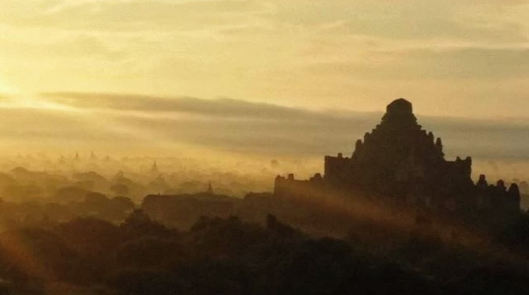 Even the darkest night will end and the sun will rise again
Bagan | Myanmar