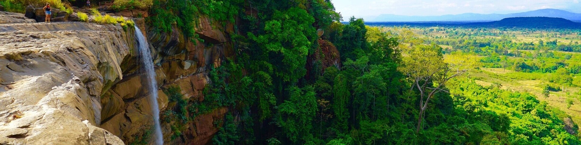 Motorbiking through Laos has been one of my favourite travel experiences. Being able to take in raw nature and authentic Laos culture was a treat.